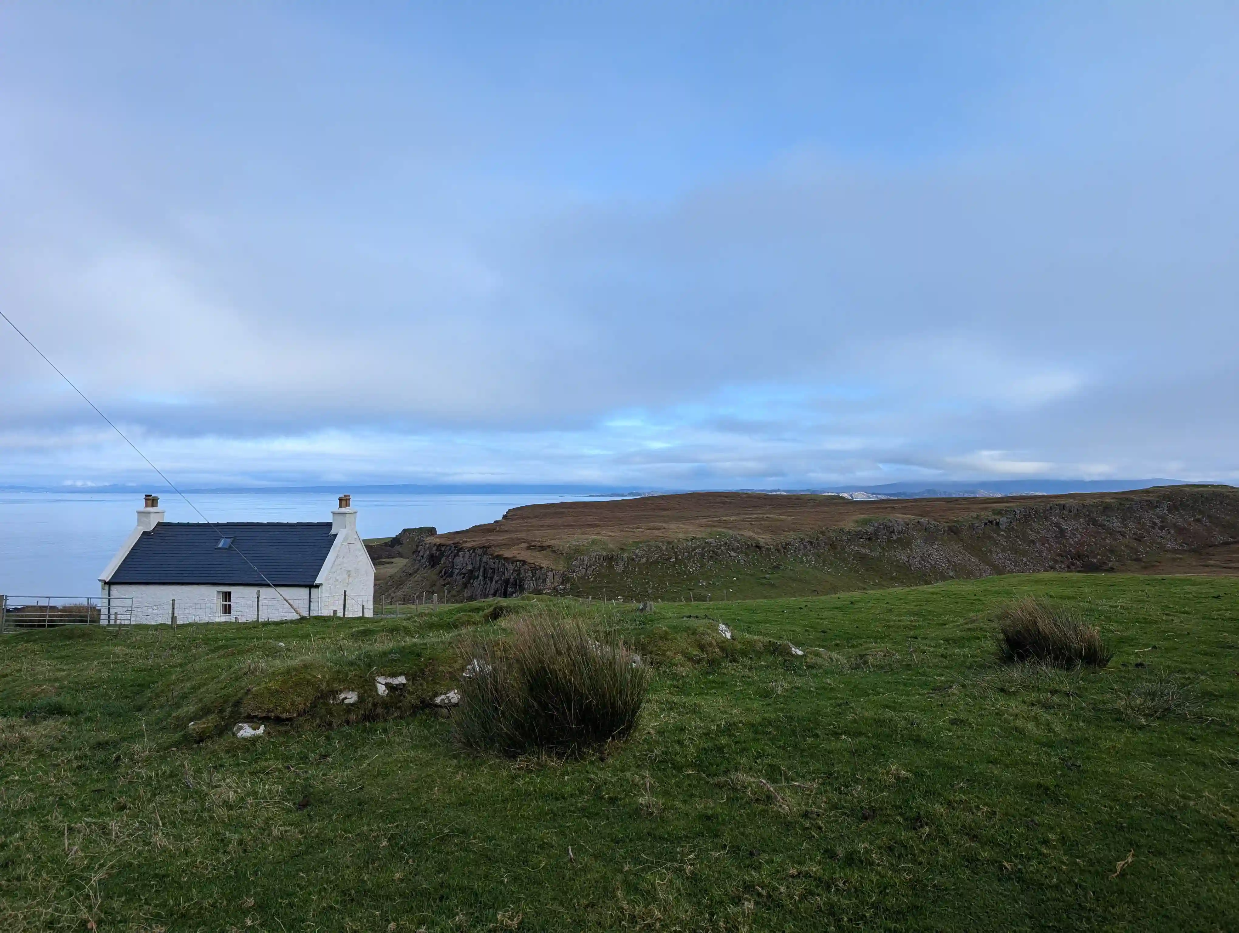 Serene coastal cottage overlooking the sea